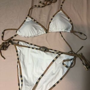 Burberry bikini